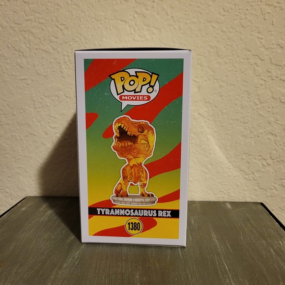 Funko Pop Movies Jurassic Park Tyrannosaurus Rex (Wal-Mart Exclusive) #1380 - Picture 4 of 5